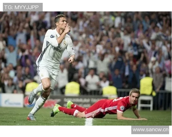 西甲经典对决巴萨主场逆转皇马上演惊心动魄的3比2逆转胜利