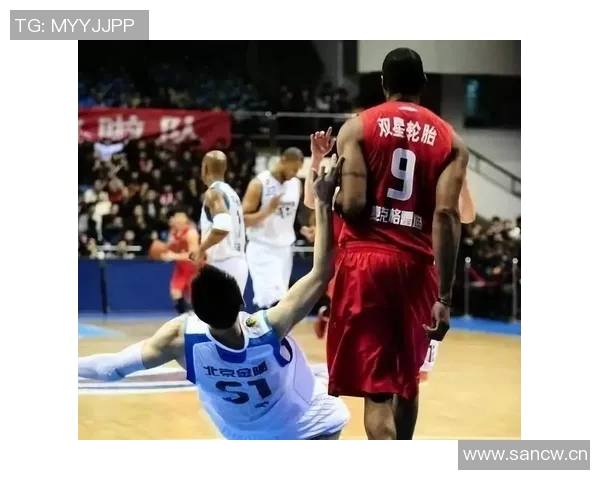 杨强的篮球人生深度对话：从球场到人生的启示与成长之路